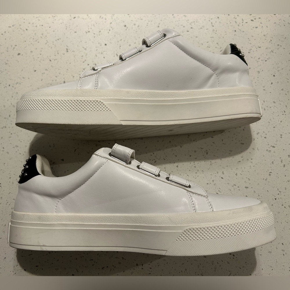 J / Slides GENNIE White Leather - Picture 9 of 10